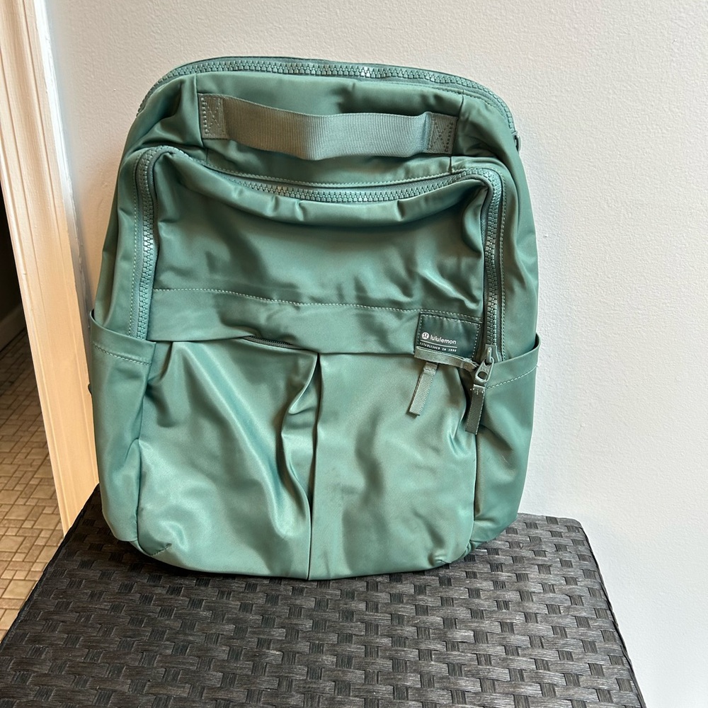 Lululemon Everday Backpack